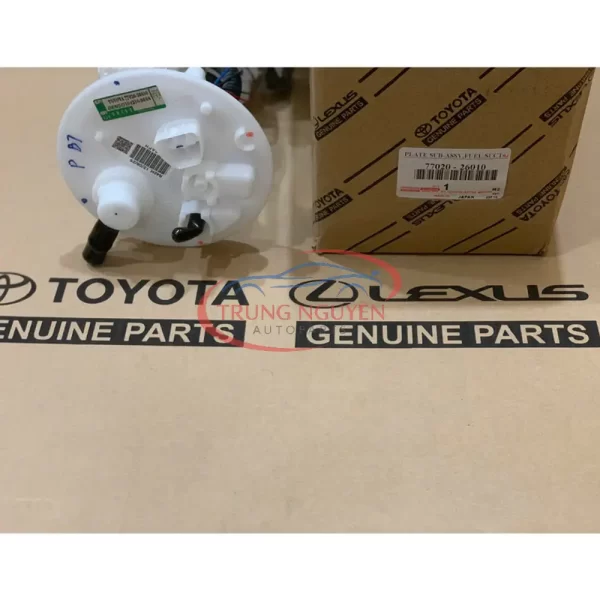 77020-26010 Cụm bơm xăng Hiace