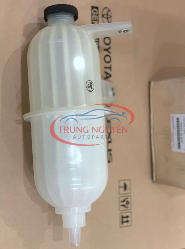 164700L010 - Bình Nước Phụ Toyota Hillux 2009-2010 - Hình ảnh 2