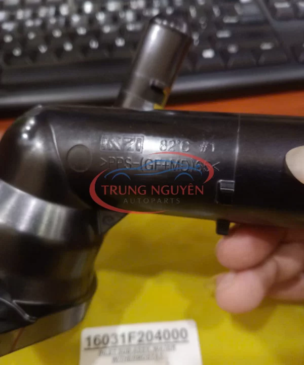 16031-F2040 - Đầu Vào Phụ Kiện Toyota, Nước