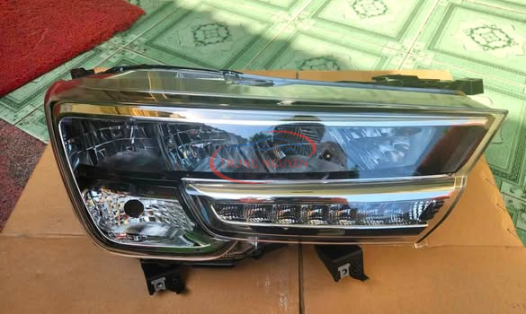 Đèn Pha Suzuki XL7 2020 Mã 35120-73RA10-000
