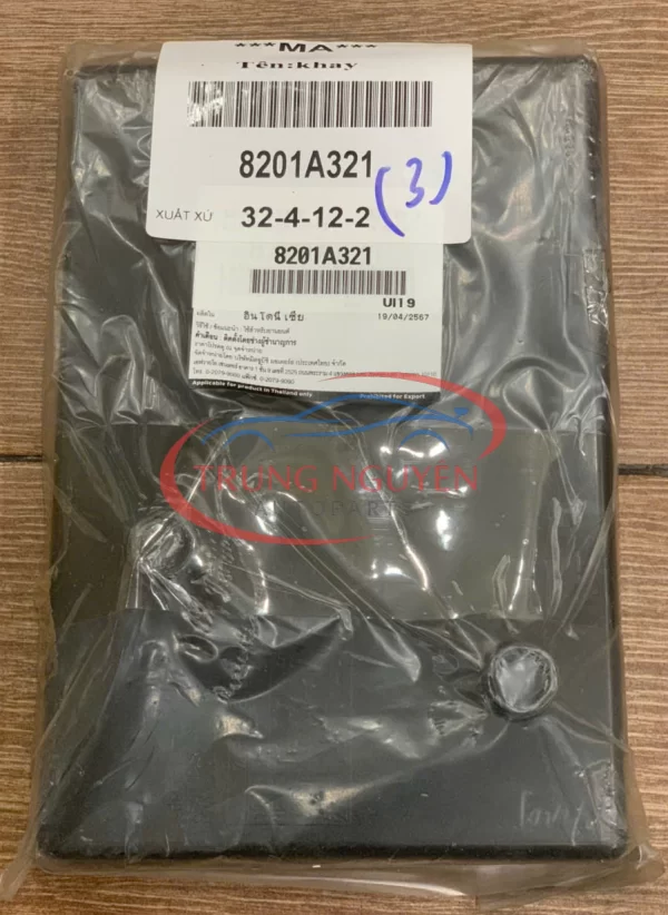 8201A321 - Giá Đỡ Bình Ắc Quy Mitsubishi Xpander 2022-2024