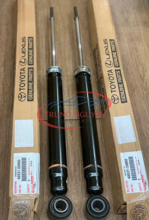 4853109880, 48531-09880 - Giảm Xóc Sau Toyota Sienna Xịn USA