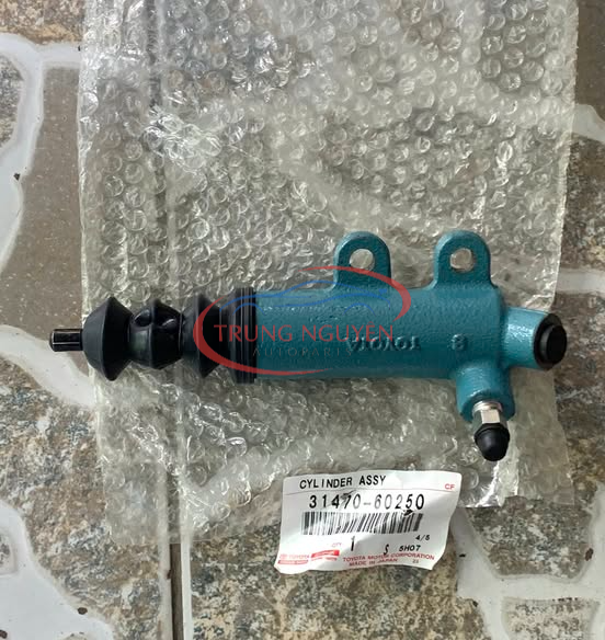 Heo Côn Dưới Toyota Land Cruiser - Mã Phụ Tùng: 31470-60050 - Hình ảnh 3