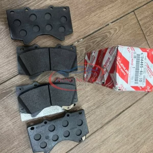 04465-60280, 0446560280 - Má Phanh Trước Toyota Land Cruiser GX, VX GRJ200L, URJ202L, VDJ200L đời 2007 - 2016